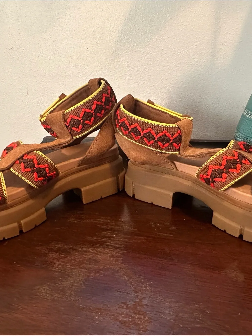 UGG chunky platform